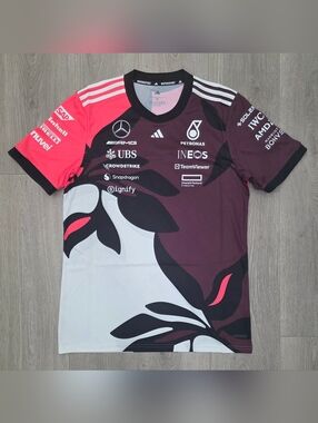 Adidas Mercedes AMG Petronas Formula One Team Driver Jersey JZ6206 Mens Sz M NWT